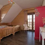 Comfortable Apartment, 2 Levels, Close To Apartment Ustronie Morskie