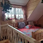 Comfortable Apartment, 2 Levels, Close To